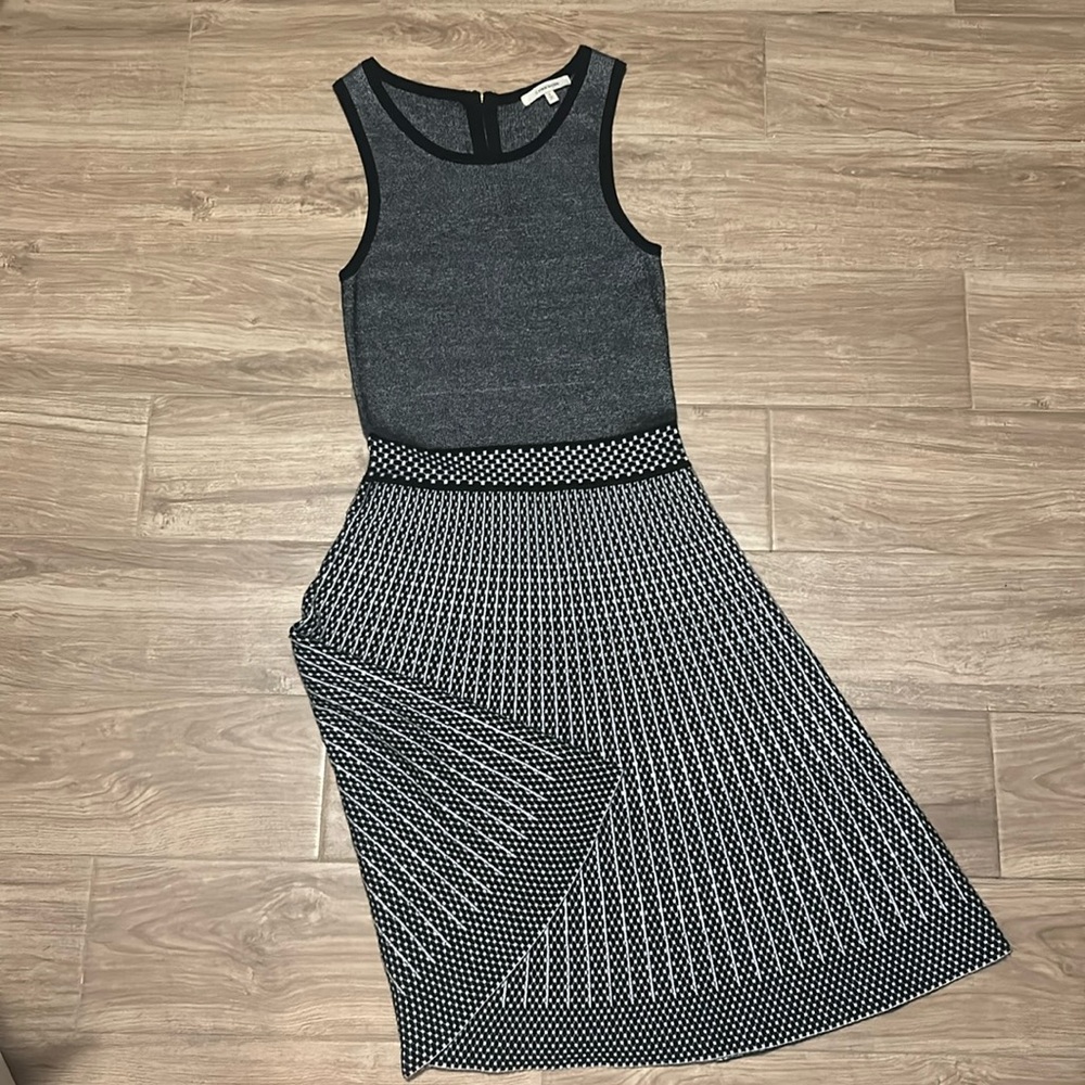 41 Hawthorn Dress, Size small